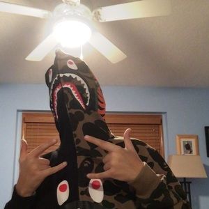 Meet your Posher, Andrew